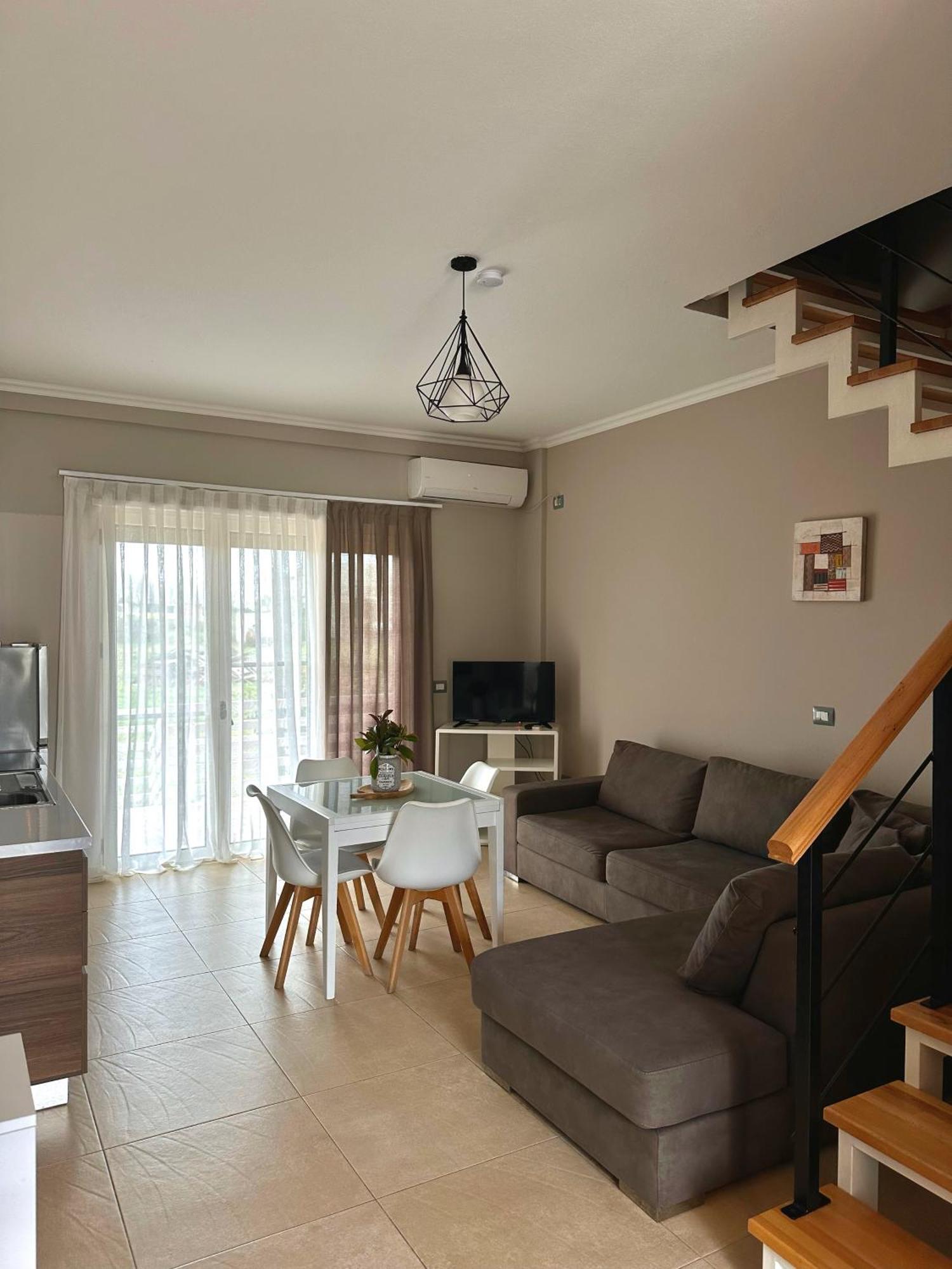 Tea Residence, Gjiri I Lalzit Villa Durrës 外观 照片